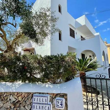 Blanca Villa Cala Ferrera (Mallorca)